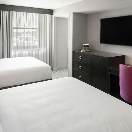 The Axis Moline Hotel, Tapestry Collection By Hilton Экстерьер фото