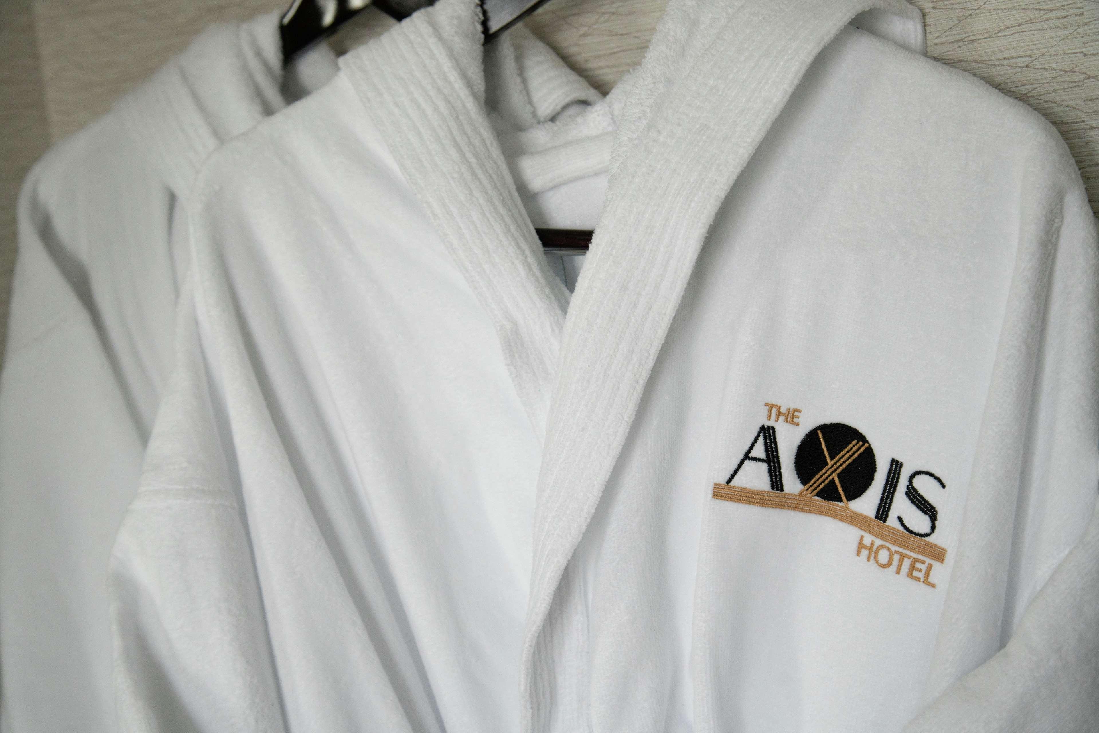The Axis Moline Hotel, Tapestry Collection By Hilton Экстерьер фото